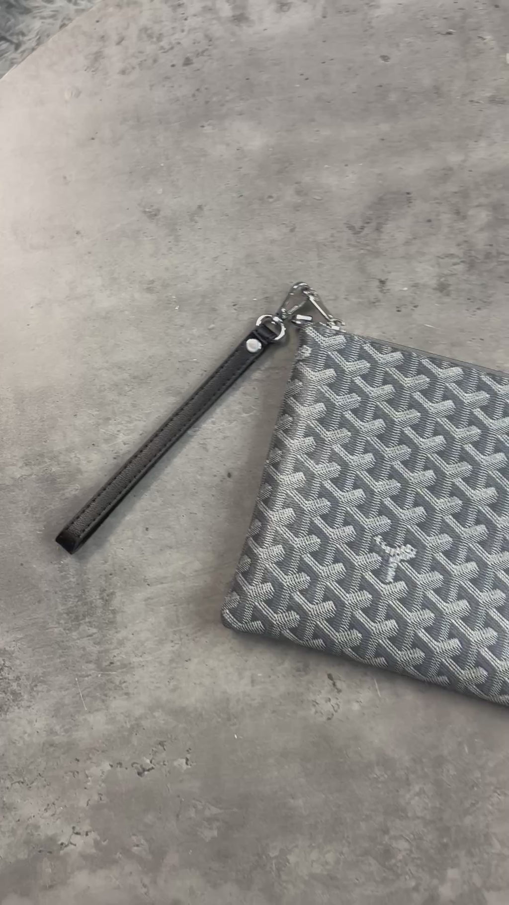 Men’s Goyard Storage Bag Grey
